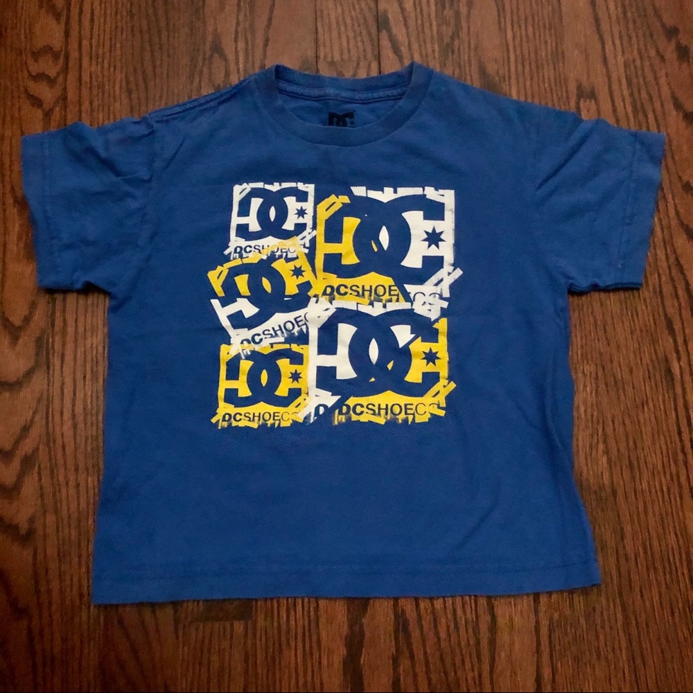 DC SHOES little kids Graphic Tee Size L